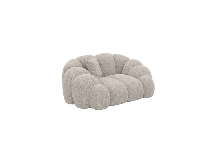 Design Loungesessel „Solea“ mit Bouclé-Bezug Bouclé Toffee BLOOMINGLOFT Collection