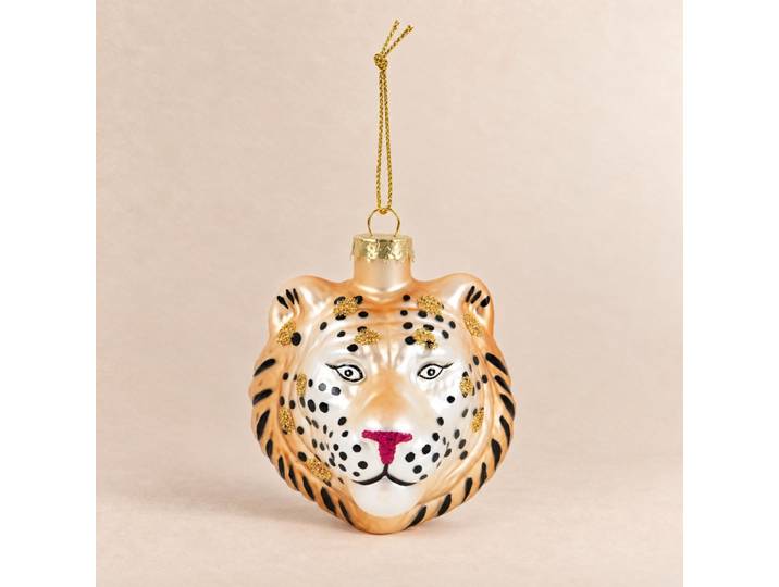 Weihnachtsschmuck mit einem mehrfarbigen Tigerkopf aus Glas