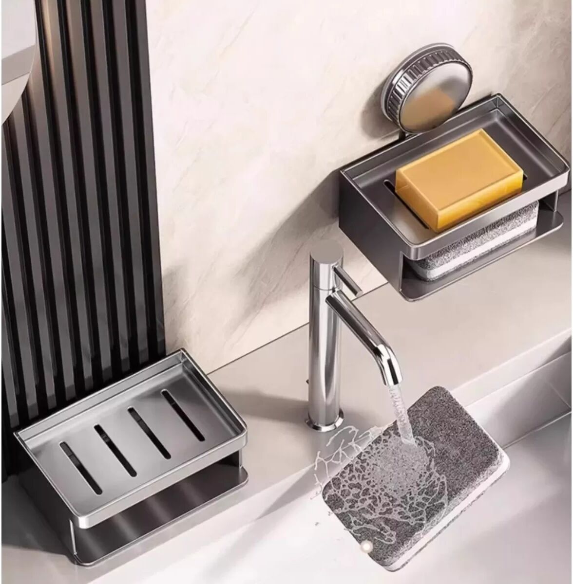 INF Seifenhalter mit Saugnapf und Haken – Badezimmer-Organizer aus Aluminium