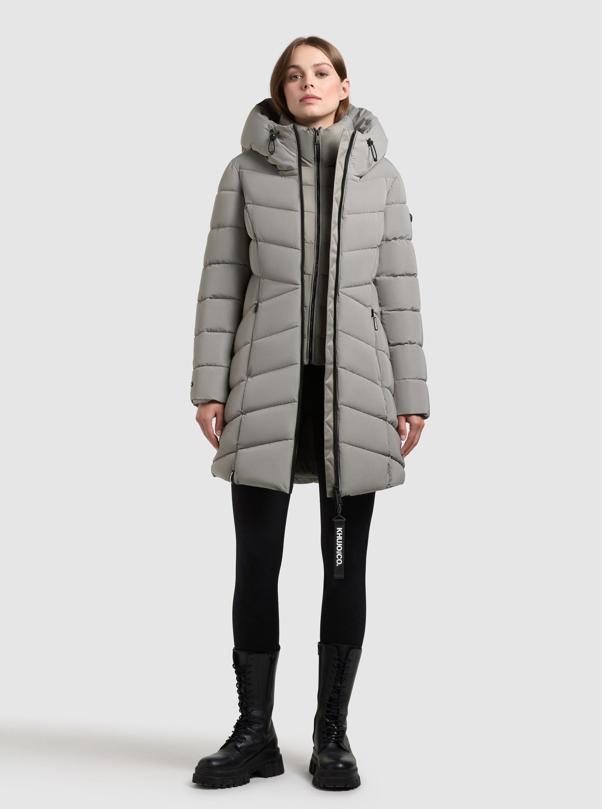 Steppmantel KHUJO "DIER 2IN1 (EINSATZ HERAUSNEHMBAR)", Damen, Gr. XL, witcher grün, 100% Polyester, unifarben, regular fit hüftlang, eingesetzt elastischer Bund mit Windstopper, Mäntel Steppmantel