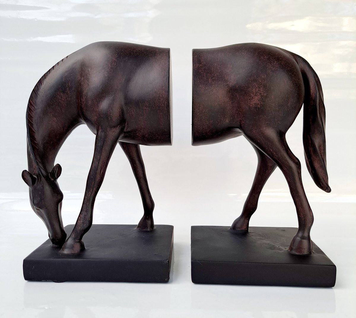 Boekensteun Paard Decoratie - Polyresin en Polystone - Hoogte: 21 cm