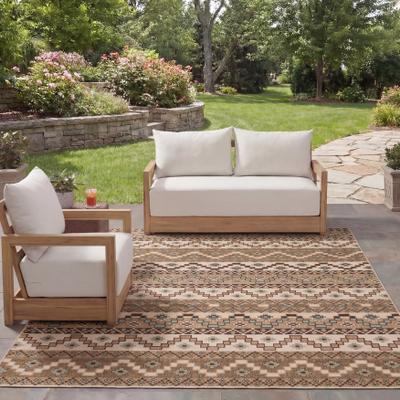 SAFAVIEH Veranda Rudy Indoor/ Outdoor Waterproof Patio Backyard Rug