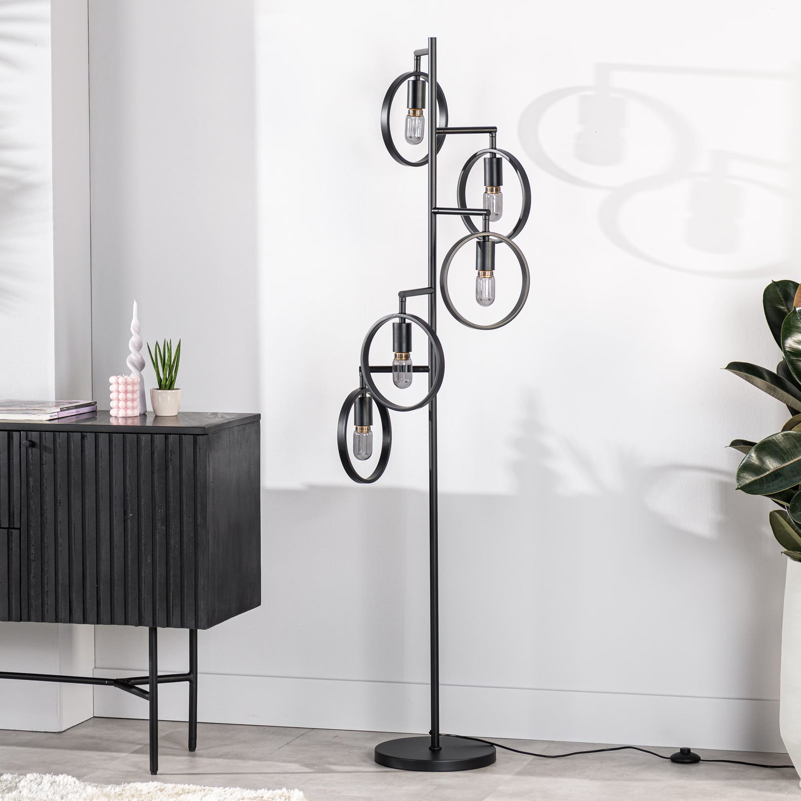 BASE Vloerlamp Zainab 5-lamps - Zwart