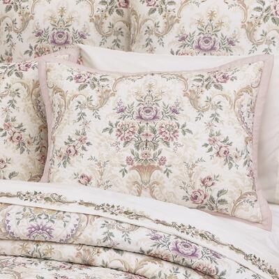 Royal Court Avant Garden Quilt Set