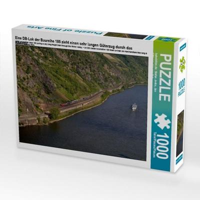 CALVENDO Puzzle Eine DB-Lok der Baureihe 185 zieht einen sehr langen Güterzug durch das Rheintal. 1000 Teile Puzzle quer | 1000 Teile Lege-Größe 64 ×