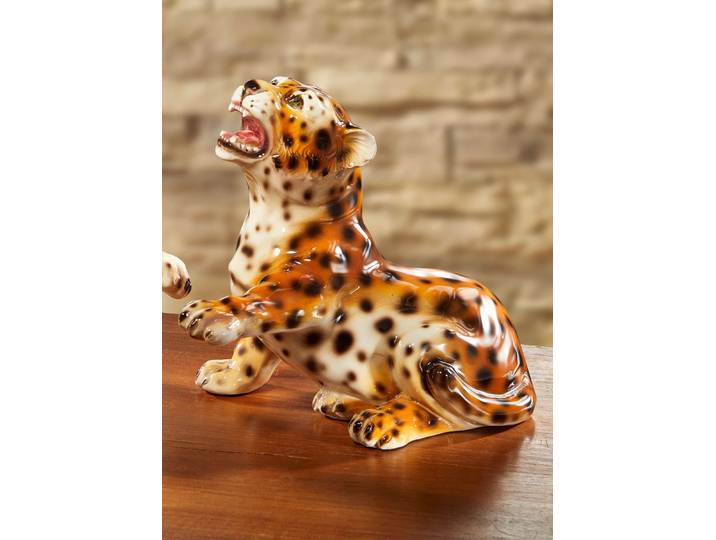 Handbemalte Leoparden aus Keramik, Braun-Weiss, liegend