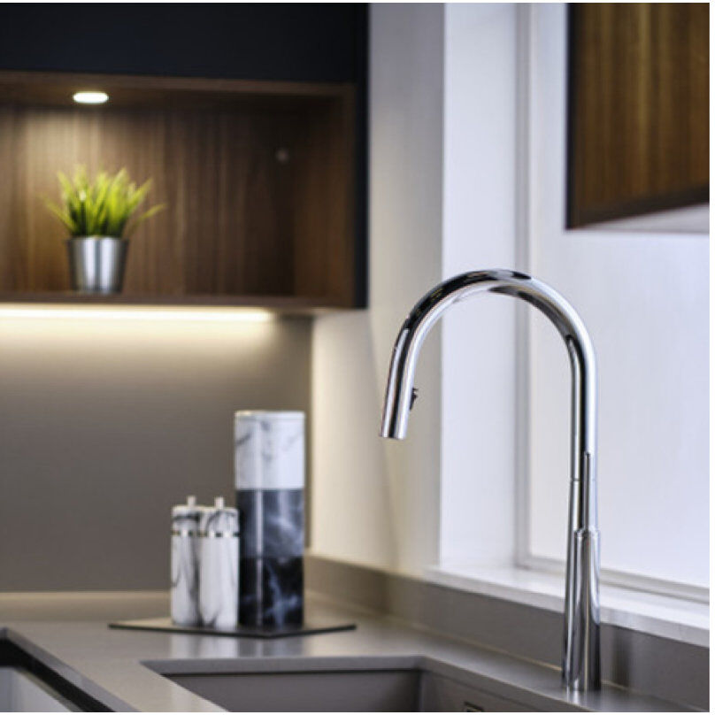AUSTEN & Co. Solstice Kitchen Mixer Chrome 22.8cm