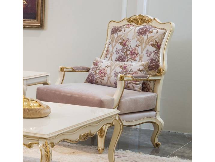 JVmoebel Sessel Klassischer Thron-Sessel in Beige mit Holzfüßen und Polsterung (Sessel), Made in Europa