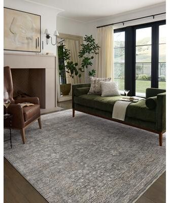 Alexander Home Tamara Distressed Persian Area Rug