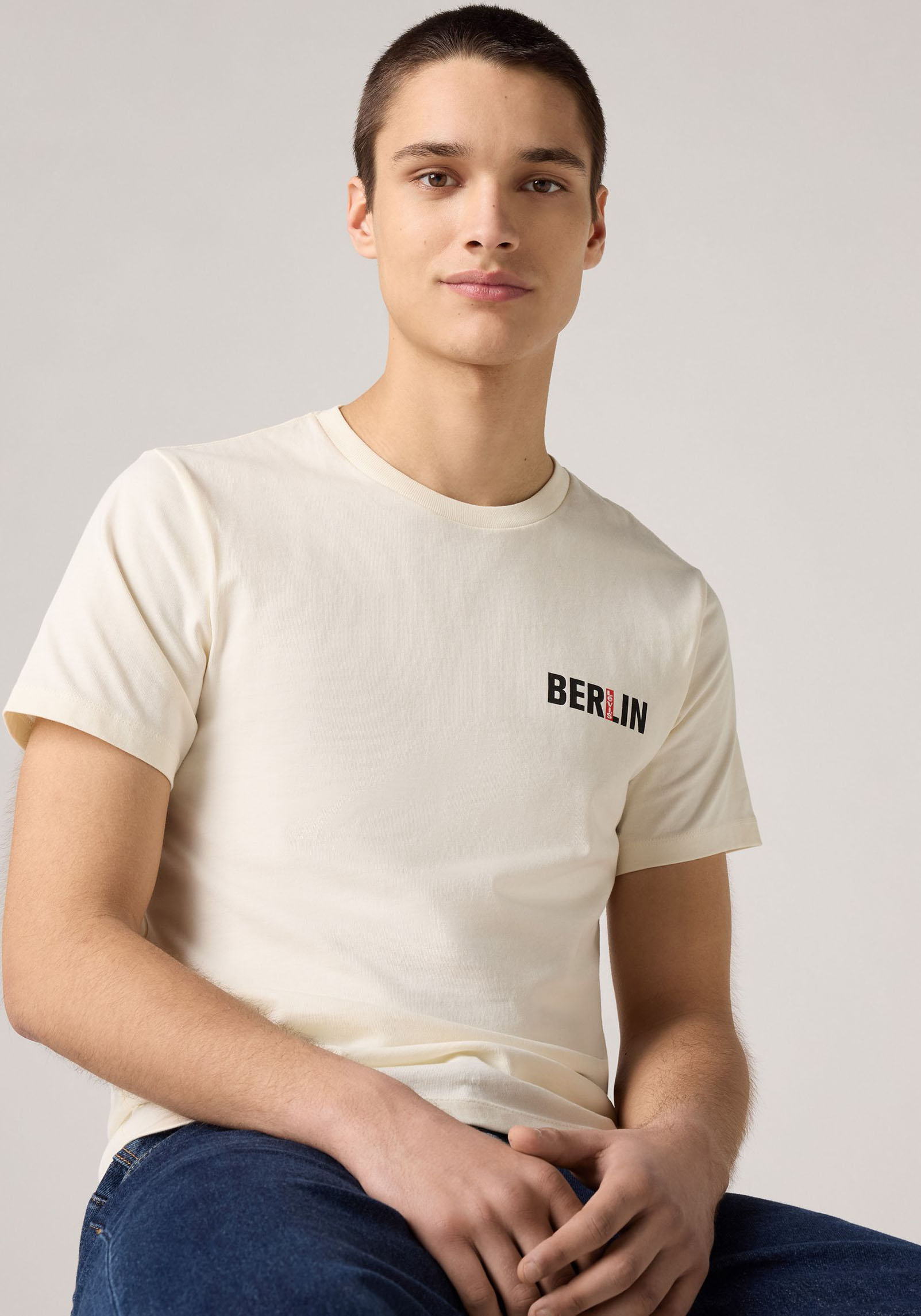 Print-Shirt LEVI'S "Levi's Original Housemark T-Shirt Canarias", Herren, Gr. XXL, beige (levi berlin egret bo), Jersey, Obermaterial: 100% Baumwolle, bedruckt, unifarben, gerade hüftbedeckend, Rundhals, Shirts Print-Shirt, mit Print levi berlin egret bo X