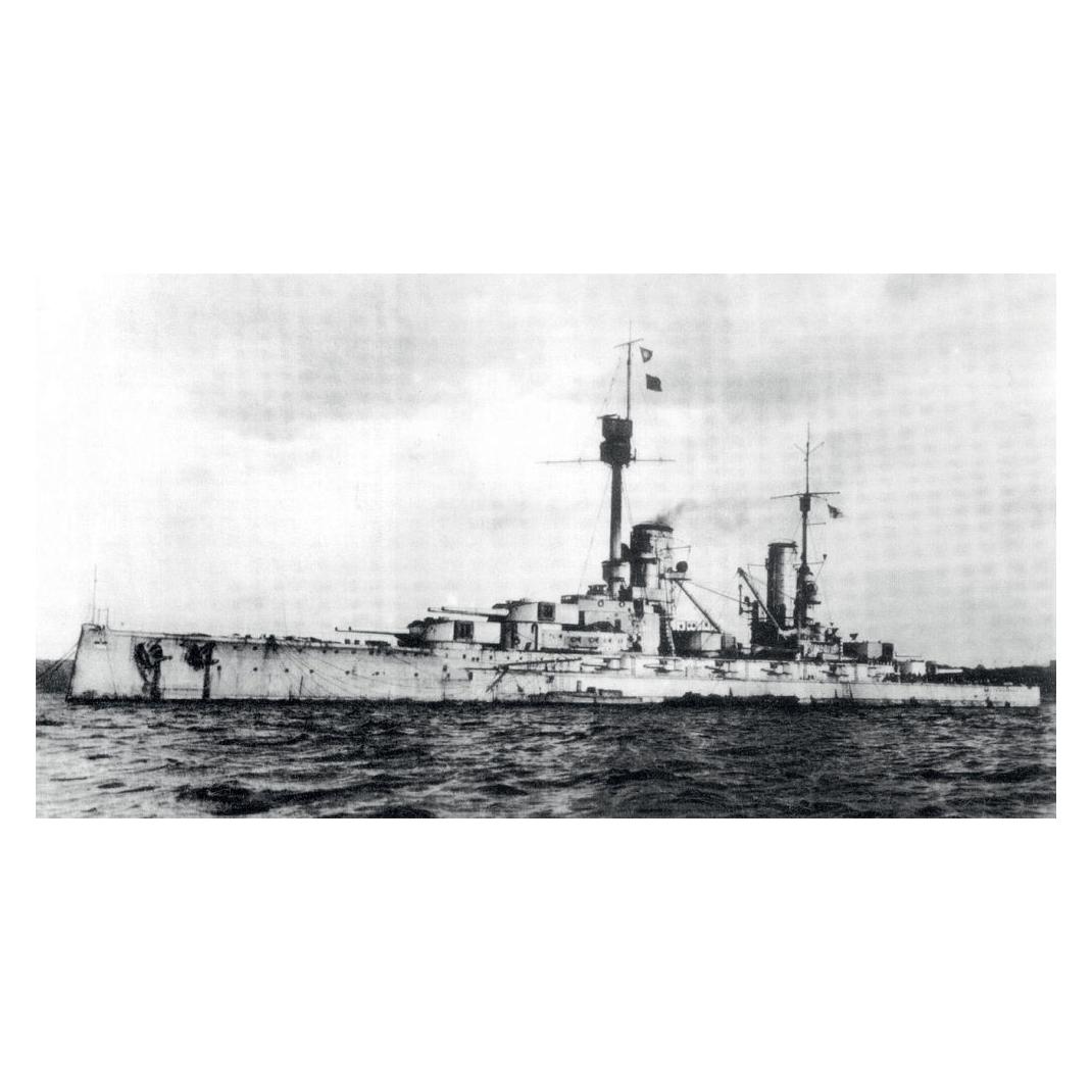 ICM Kronprinz fullhull & waterline WWI German Battleship (S.016)