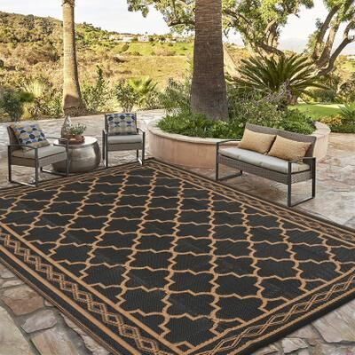 Garvee Reversible Outdoor Plastic Straw Rug