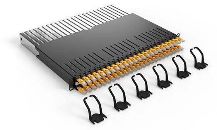 PATCHBOX .one / 8RU / STP / Yellow, 0,8 m, Cat6a, U/FTP (STP), RJ-45, RJ-45, Gelb
