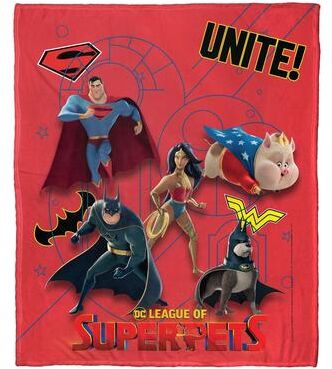 DC Comics Warner Brothers DC Superpets Super Pet Team Silk Touch Throw Blanket