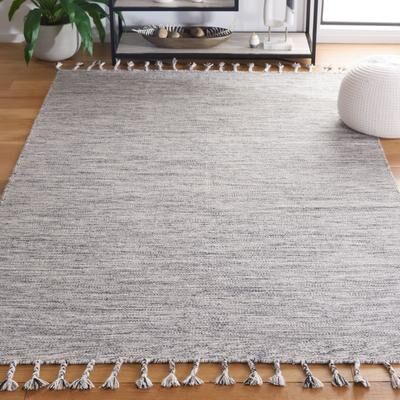 SAFAVIEH Handmade Dhurries Ursina Wool Tassel Rug