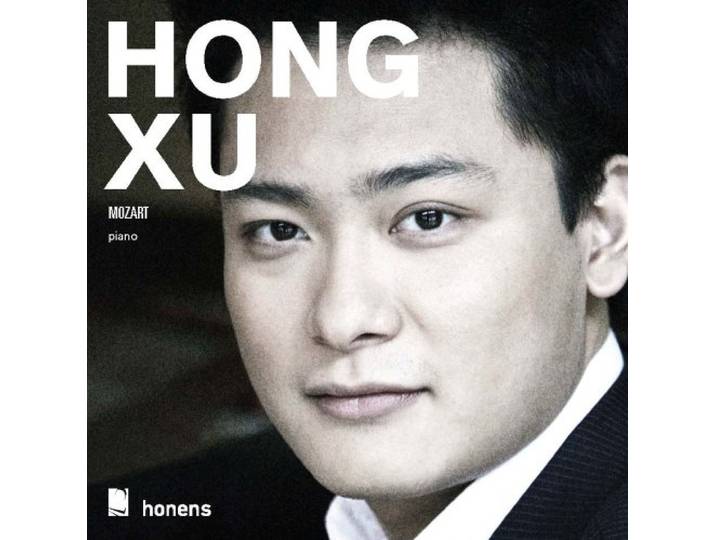Hong Xu Plays Mozart