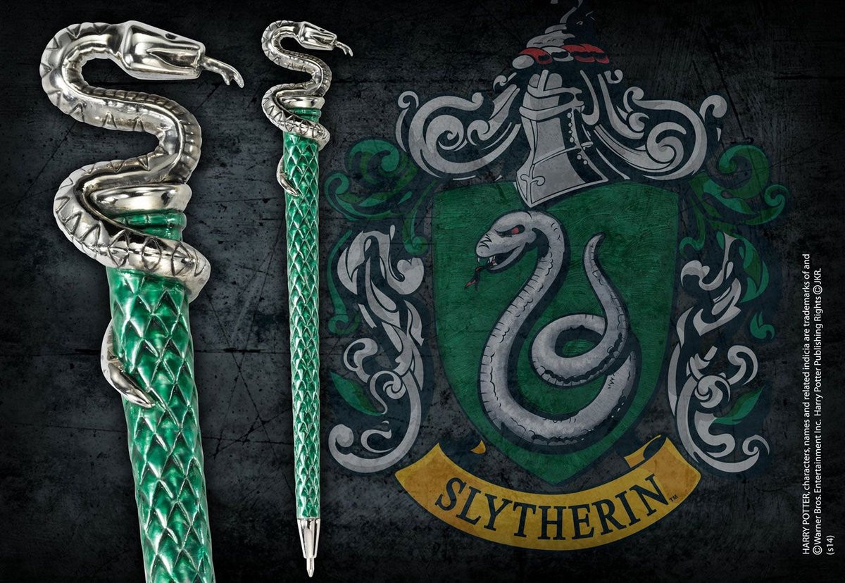Noble Collection Harry Potter Hogwarts Slytherin Pen