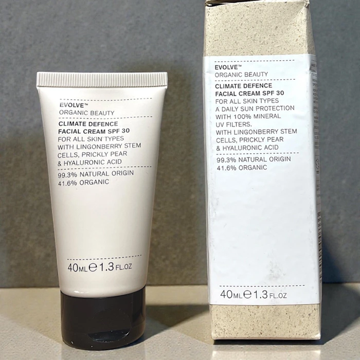 Evolve Beauty Climate Defence Facial Cream SPF 30 - Colourless