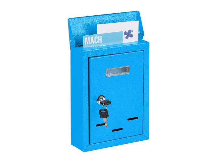 Briefkasten mit Namensschild Blau