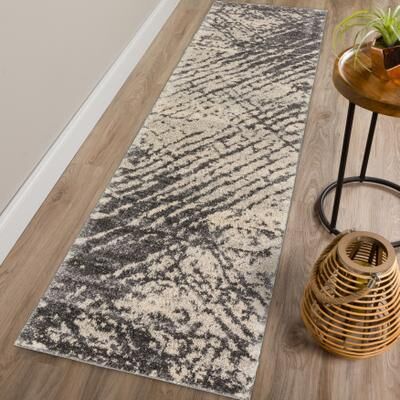 Addison Rugs "Addison Barkley Dense Abstract Shadow Striped 1'8"" x 2'6"" Accent Rug"