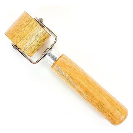 Konjac Sponge Dynamat Economy Wood Roller (DYN10005)