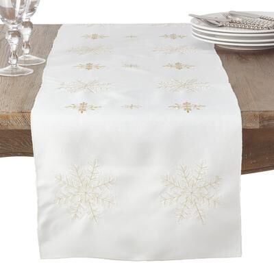 Saro Lifestyle Table Runner With Snowflake Design