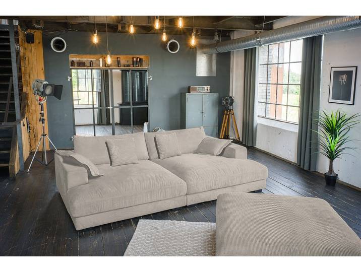 KAWOLA Big-Sofa MADELINE Großes Cordsofa - Entspannung pur - Wohnzimmer Couch, Inklusive Hocker, Zierkissen, legere Polsterung, zeitloses Design