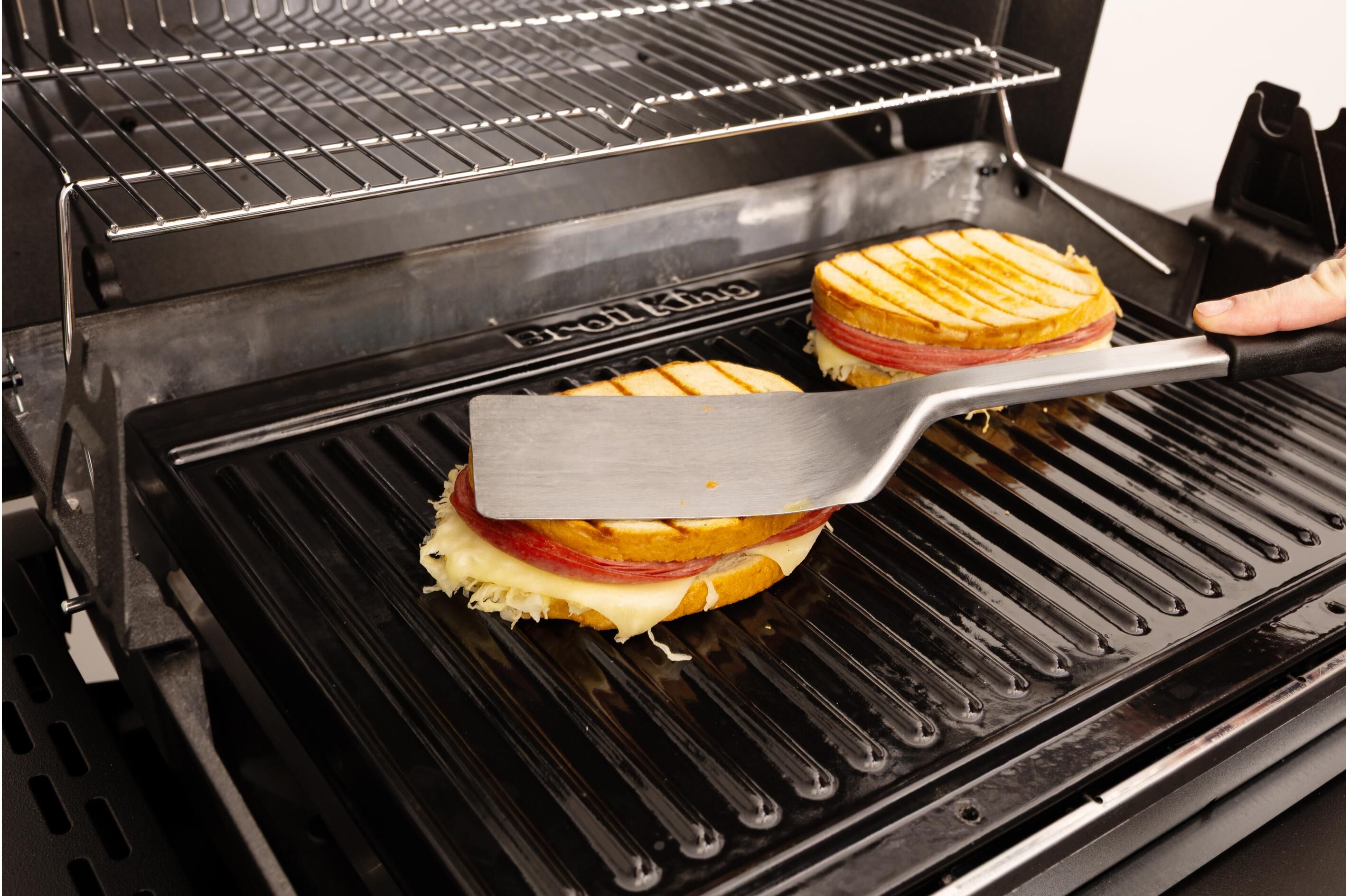 Grillplattenaufsatz BROIL KING "Do more – plancha Royal", schwarz, B:31,3cm T:27,3cm, Gusseisen, Backbleche, Grillplattenaufsatz, Emaillierte Plancha Platte für Broil King Royal Serie schwarz B/H/T: 31,3cm x 27,3cm