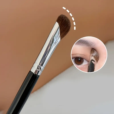 Portable 3D Contour Nose Shadow Brush, Angled Eyeliner Wand & Highlighter Makeup Brush For Travel, Beginner Portable 3D Contour Nose Shadow Brush, Angled Eyeliner Wand & Highlighter Makeup Brush For Travel, Beginner