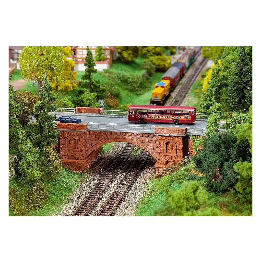 Faller Eisenbahn-/Strassenbrücke (222572)