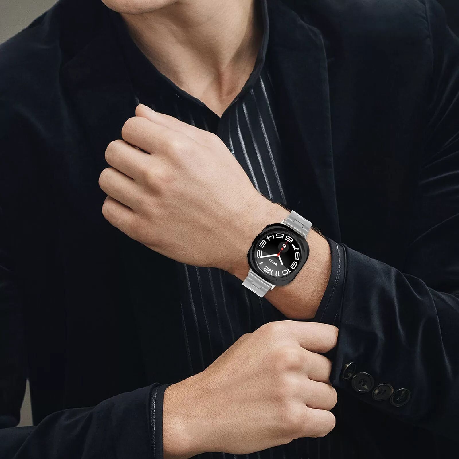 INF Kompatibel mit Samsung Galaxy Watch 8: Edelstahlarmband mit Butterfly-Schließe Silber