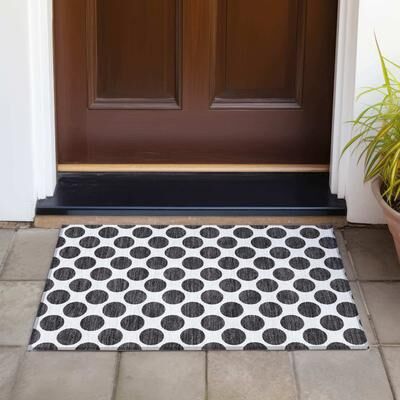 Addison Rugs Machine Washable Indoor/ Outdoor Polka Dots Chantille Rug