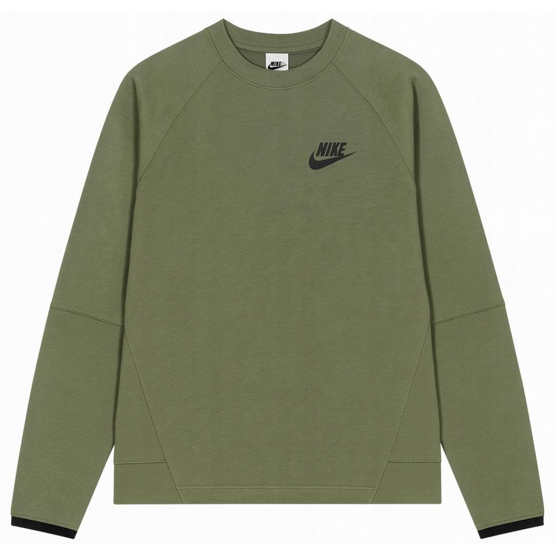 Nike - Schlichter Pullover In Khakigrün