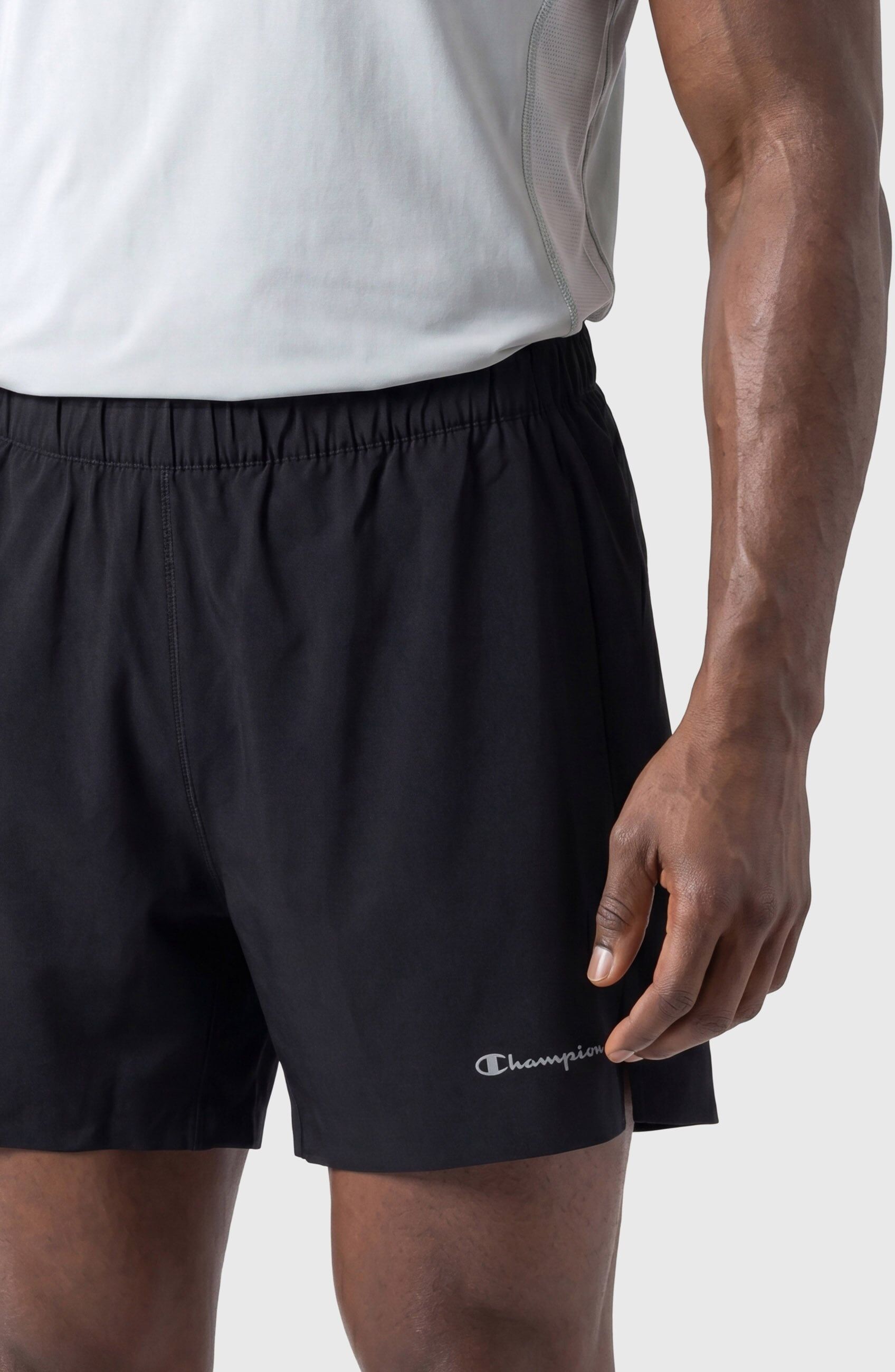 Trainingsshorts CHAMPION "PERFORMANCE WOVEN SHORTS Standard Fit C-DRY ANTI-ODOR", Damen, Gr. M, N-Gr, nbk, nbk, Obermaterial: 88% Polyester, 12% Elasthan, Hosen Trainingsshorts, mit Anti-Odor Ausstattung, aus Polyester und Elasthan nbk, nbk M, N-Gr