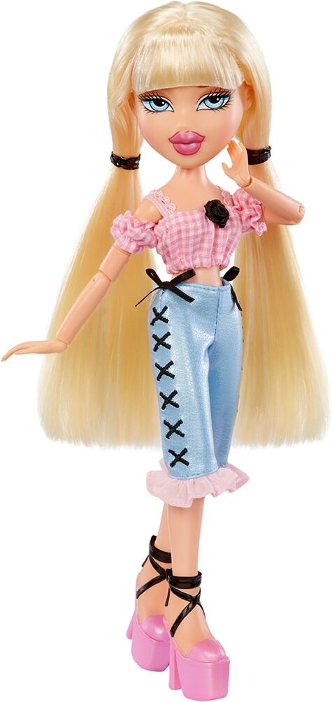 Bratz Muñeca Going Out! Doll Cloe .
