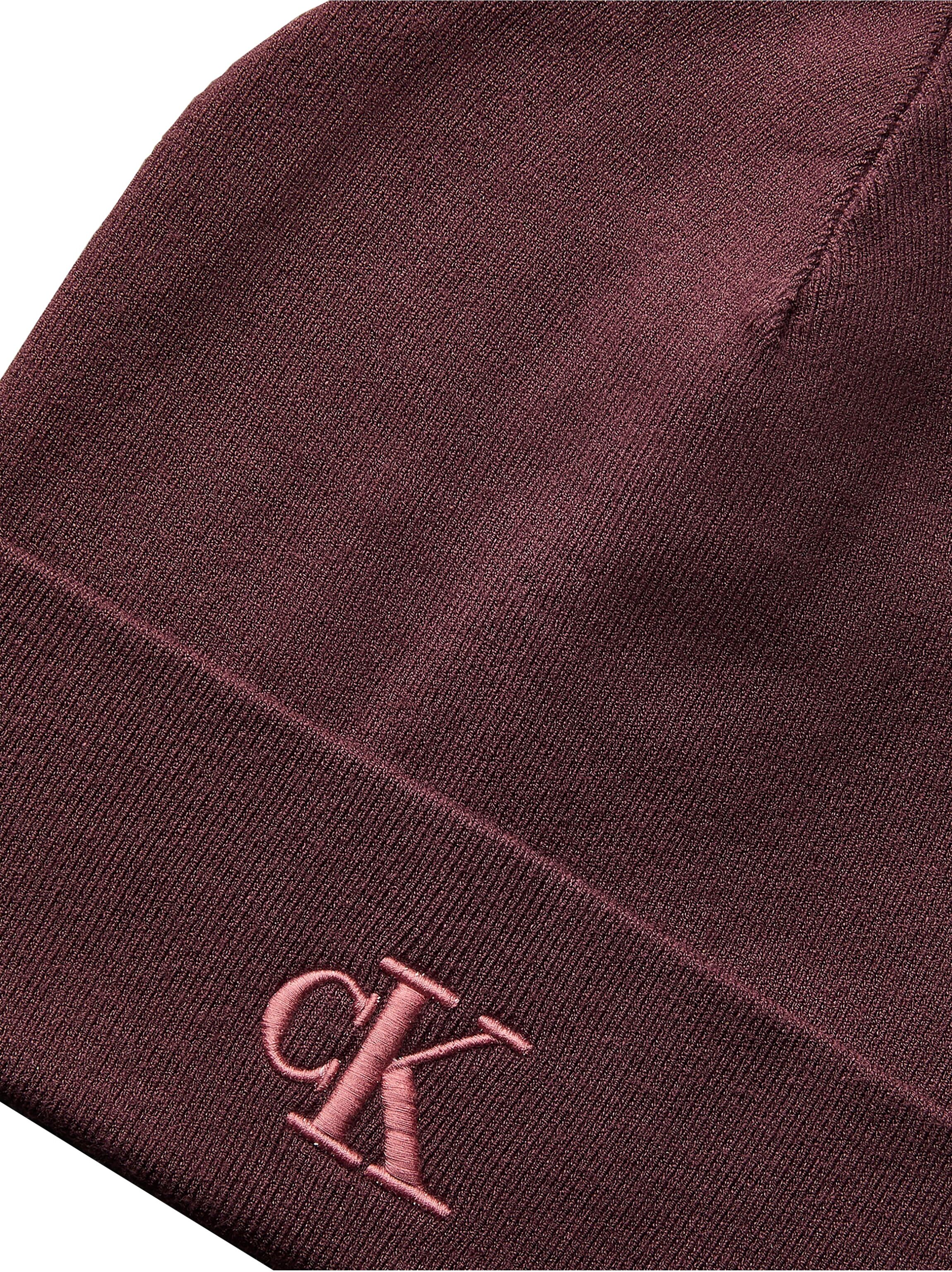 Beanie CALVIN KLEIN JEANS "CK FINE RIB BEANIE", Damen, fudge, Strick, Viskosemischung, unifarben, Mützen Beanie, Regular fit mit Markenlogo fudge Einheitsgröße