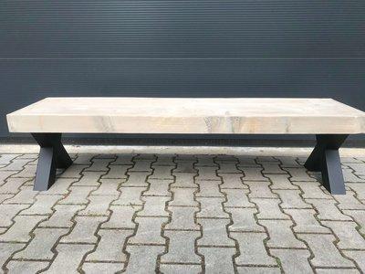 Bank mit Stahlfüße X-Form industriell