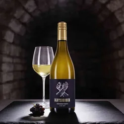 Karl May 2024 Karl May Blutsbruder Weiss 2024 Sauvignon Blanc,Silvaner,Weissburgunder Deutschland