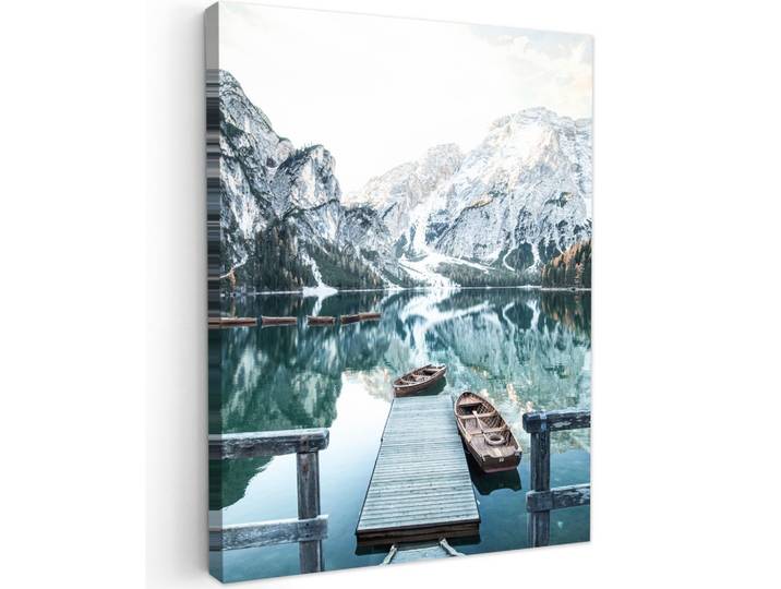 LEINWANDBILD Natur - Berge - Schnee - Wald - Boot Wandbild Wohnzimmer 60x80 cm
