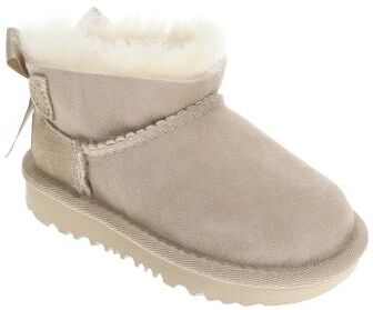UGG Ultra Mini Bailey Bow T (Kids Toddler) Casual in Sand, Size 6 Toddler M, Leather