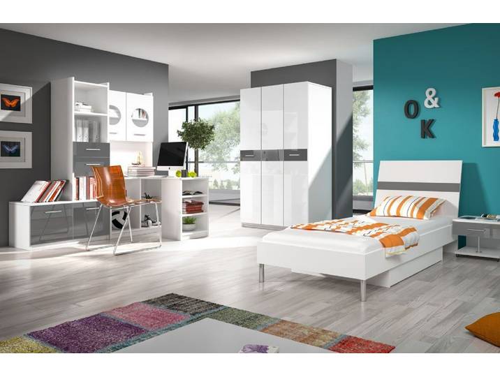 JVmoebel Kleiderschrank Eleganter Schrank aus hochwertigem Holz im klassischen Design Made in Europa