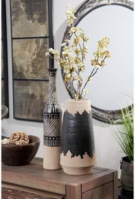 ARCILLA ELEMENTAL Black Porcelain Vase with Terracotta Details