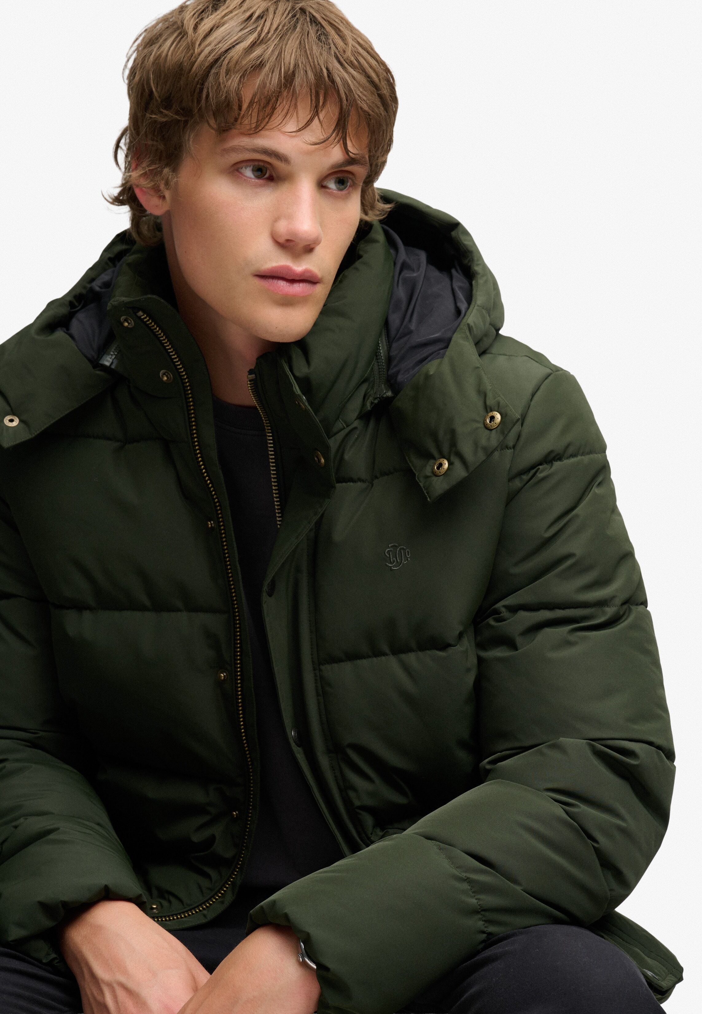 Steppjacke SUPERDRY "PREMIUM HOOD PUFFER JKT", Herren, Gr. S, grün (surplus goods olive grün), Web, Obermaterial: 100% Polyester, unifarben, relaxed fit normal, Jacken Steppjacke, Kunstfaser, relaxed fit surplus goods olive grün S