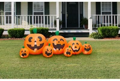 7 1/2' Jack-O-Lantern Inflatables, Set of 7 by BrylaneHome in Multi