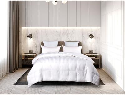Hotel Grand 500 Thread Count Medium Warmth Siberian White Down Comforter