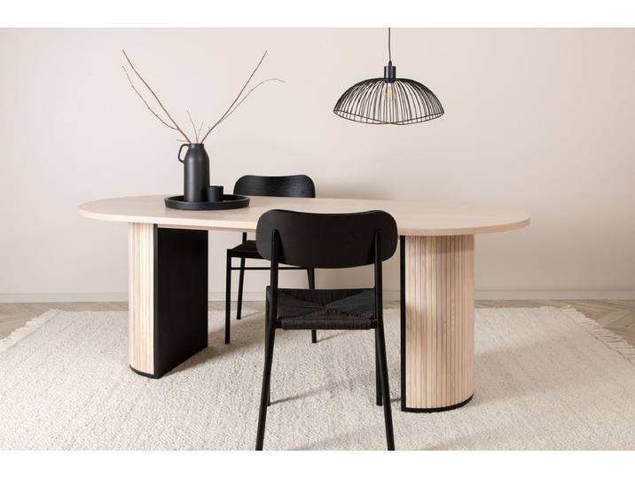 Esstisch Moani - mit robusten Gestell im gerippten Design - Walnuss - Luxusbetten24