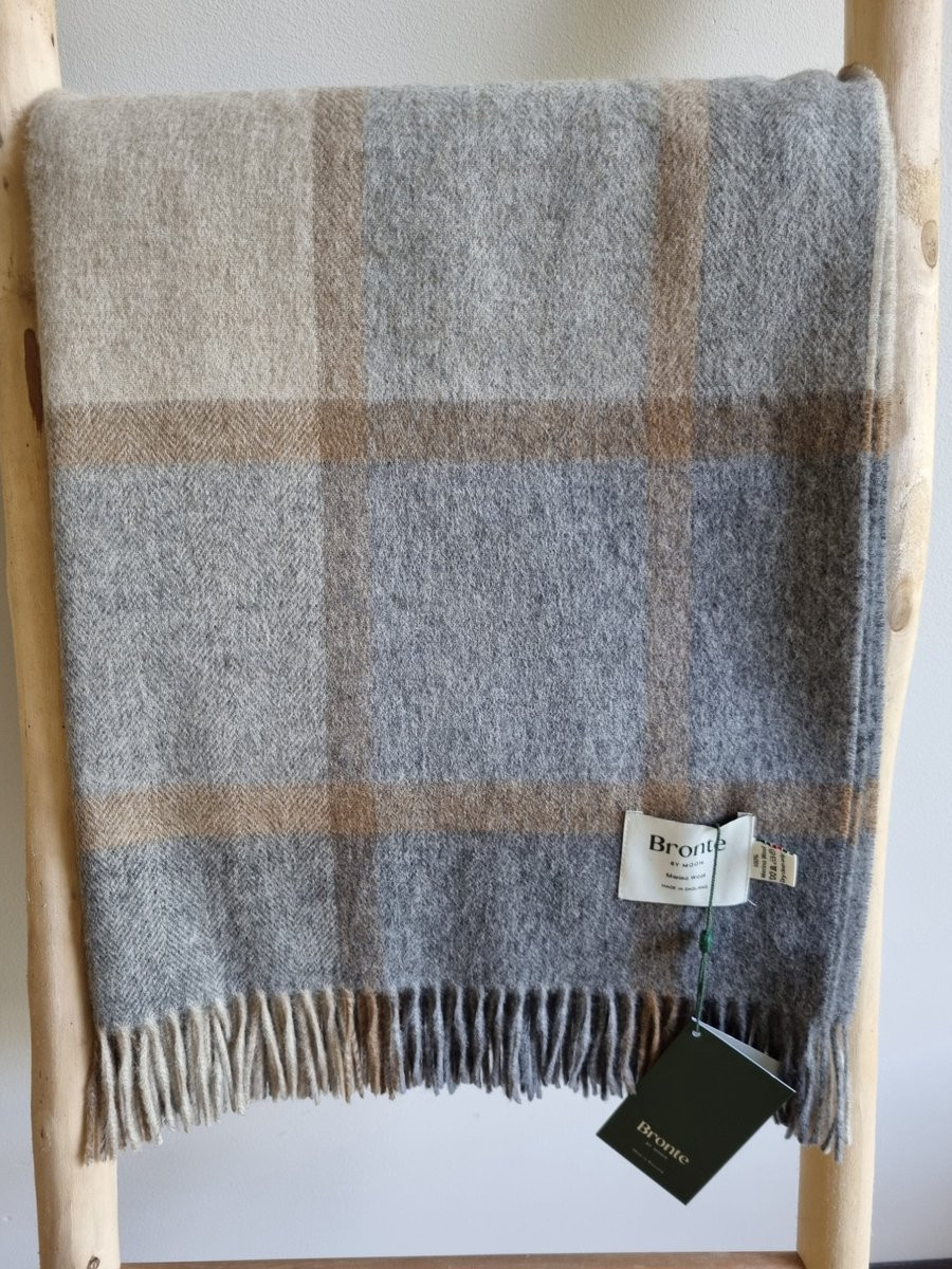Bronte by Moon Wollen Plaid Windowpane Beige Merino 140 x 185 cm