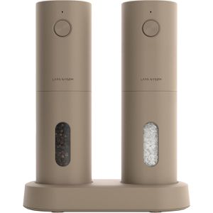 LARS-NYSØM Gewürzmühle Spaending Taupe Brown mit Licht 19,1 cm, elektrisch, Kunststoff, Keramikmahlwerk, Salz- & Pfeffermühle, 2 Stück