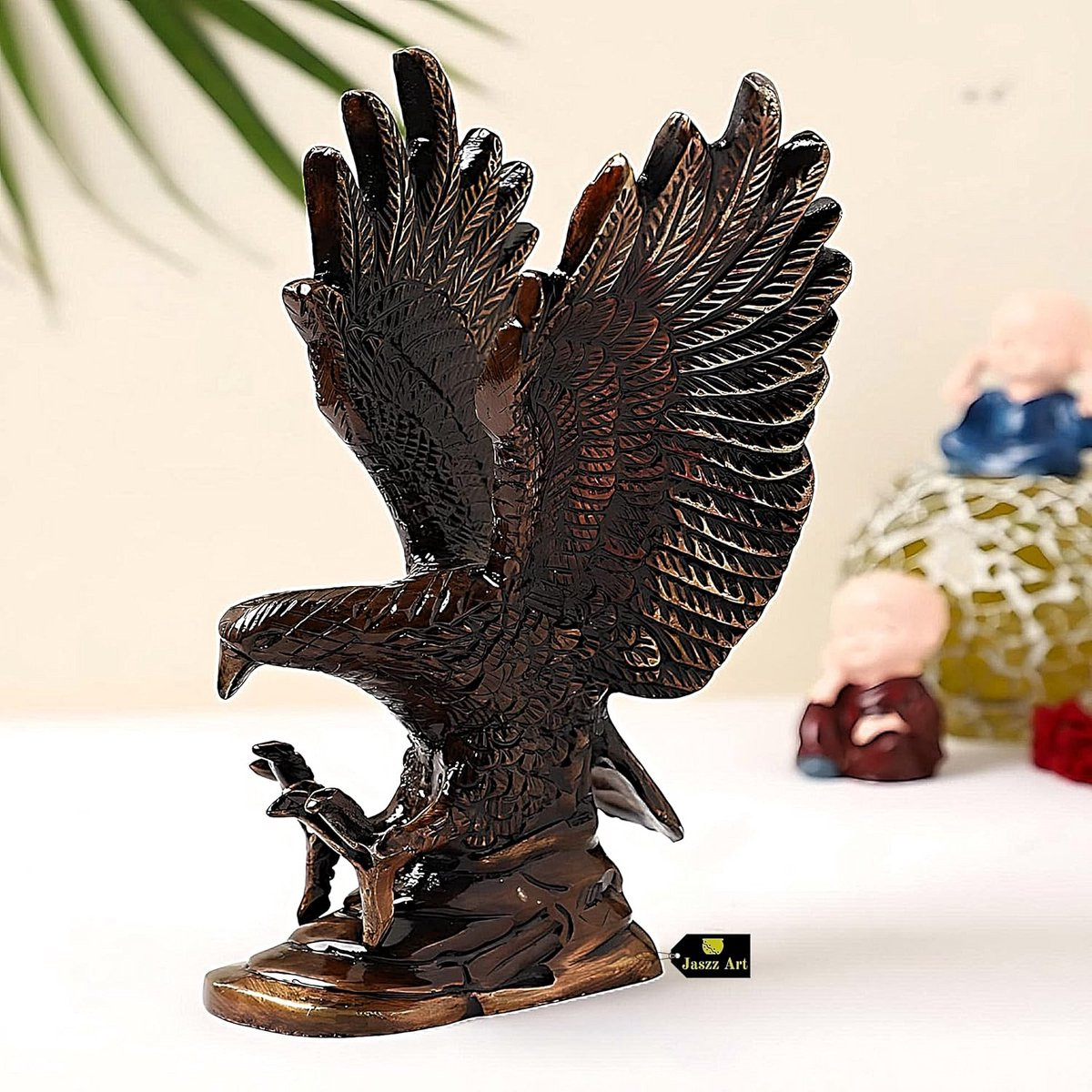 Messing Vliegende Adelaar Sculptuur - Bruine Garuda Decoratie voor Kantoor en Woonkamer - 20 cm