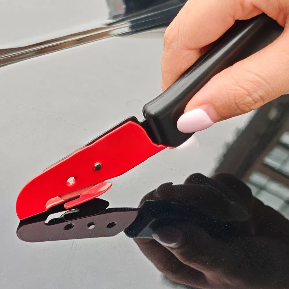 INF Multifunktionales Filmschneidemesser mit Klingen aus Kohlenstoffstahl und Sicherheitsdesign